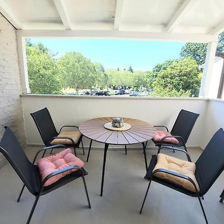 Apartman S Dvije Spavace Sobe 波雷奇 外观 照片