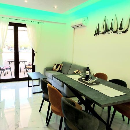 Apartman S Dvije Spavace Sobe 波雷奇 外观 照片