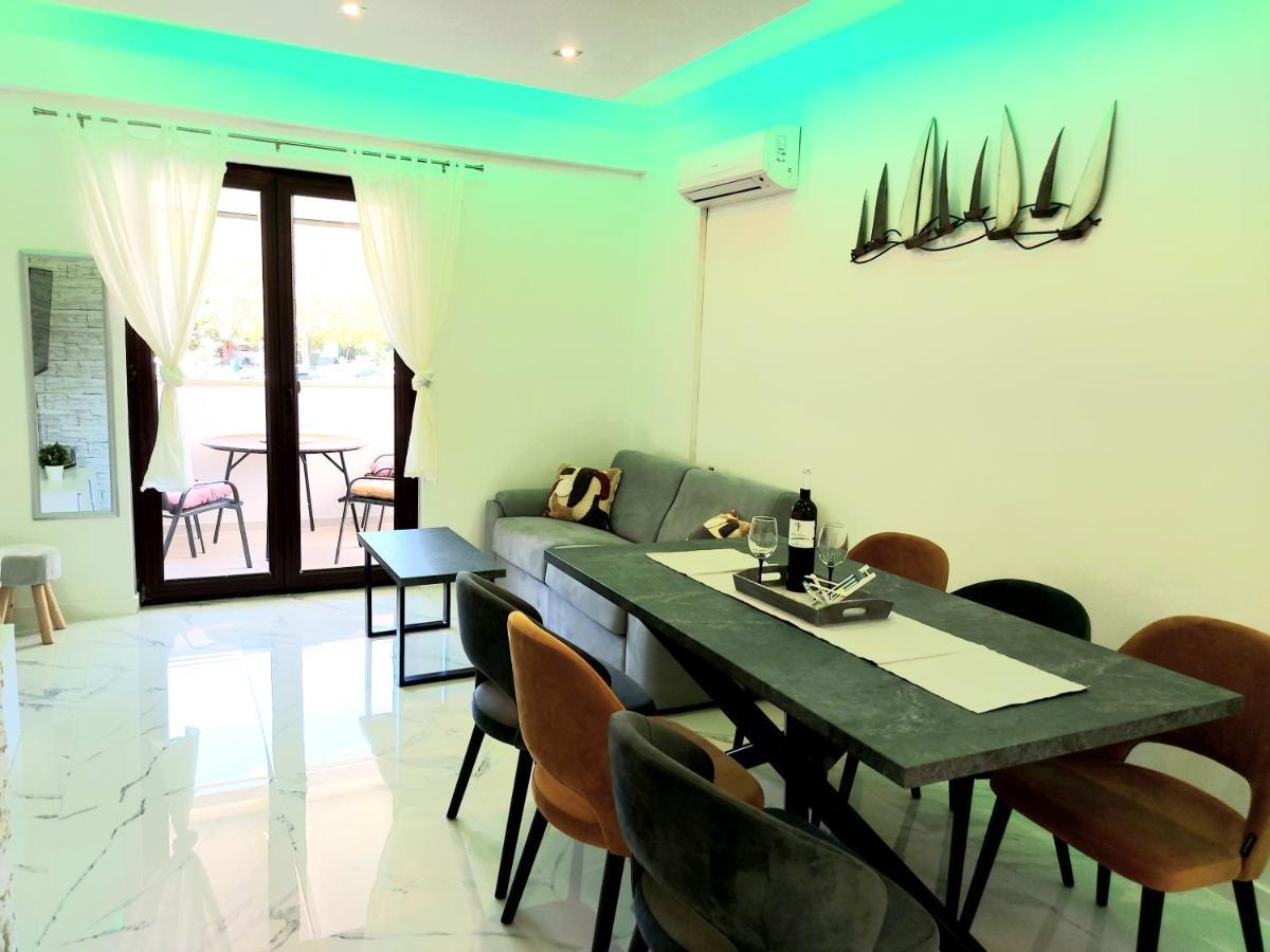 Apartman S Dvije Spavace Sobe 波雷奇 外观 照片